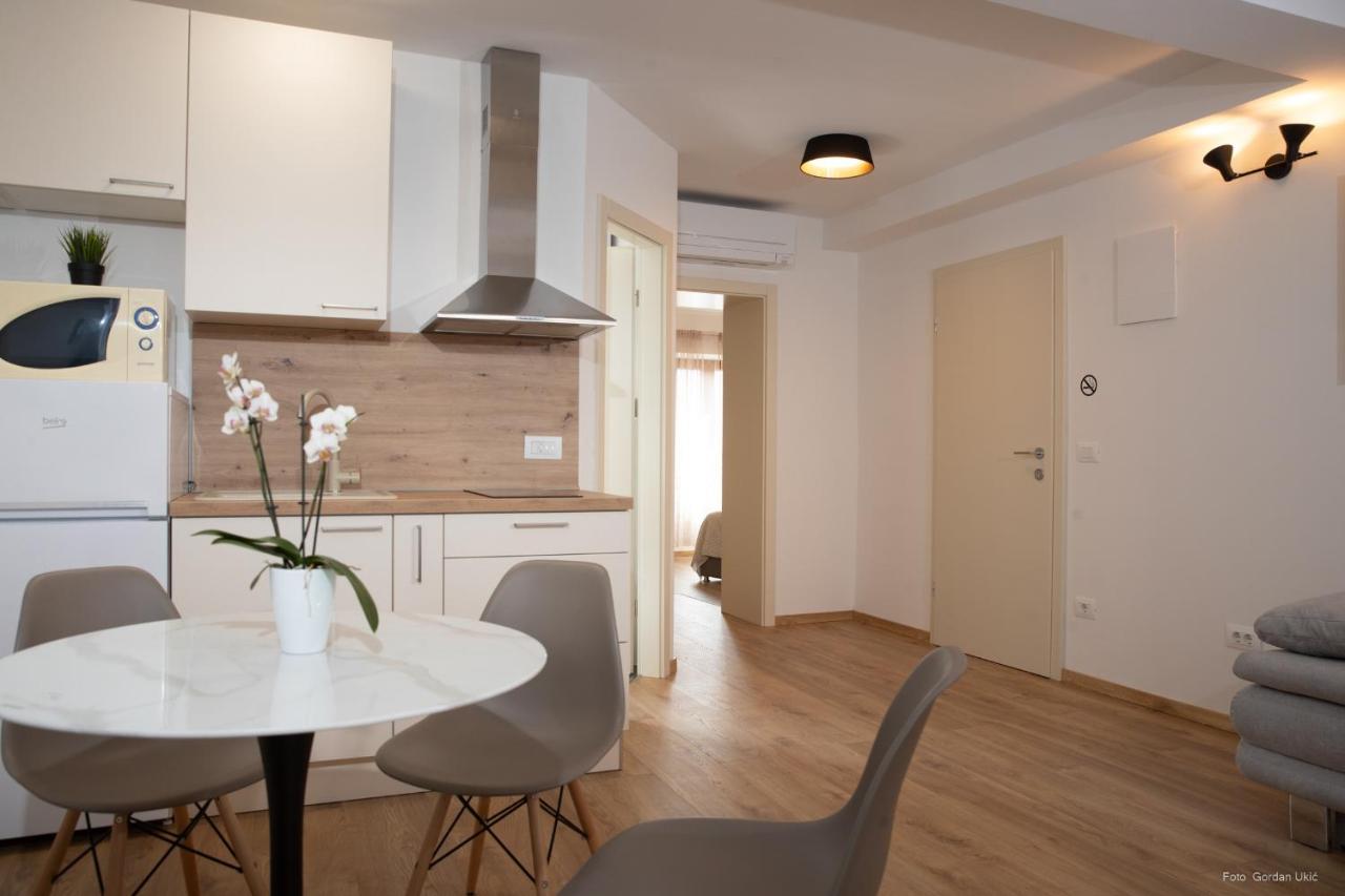 Apartments And Rooms Luan Rovinj Bagian luar foto