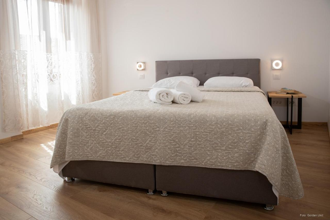 Apartments And Rooms Luan Rovinj Bagian luar foto